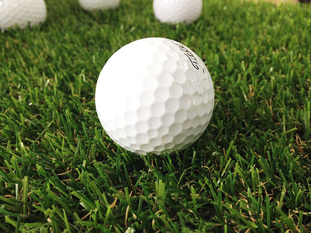 What Is The Best Golf Ball For Slow Swing Speed? What Is The Best Golf Ball For Slow Swing Speed?